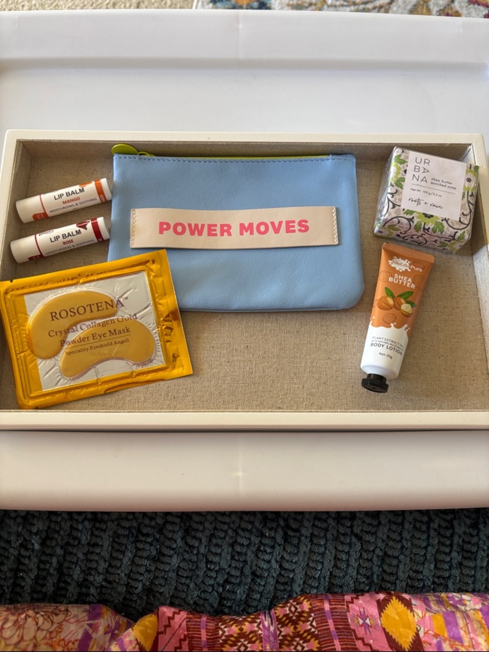 ipsy Light Blue 'Power Moves' Cosmetic Pouch with Pink Accent and Samples